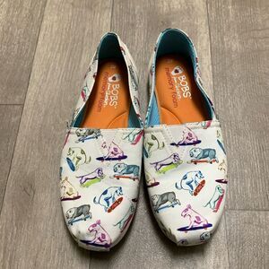 Womens Bobs‎ By Skechers Pup Doggie Skateboard All Over Print Slip Canvas Shoes